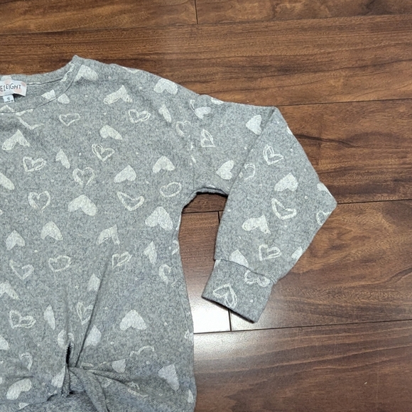 Gray Heart Pattern Sweater - Picture 5 of 7